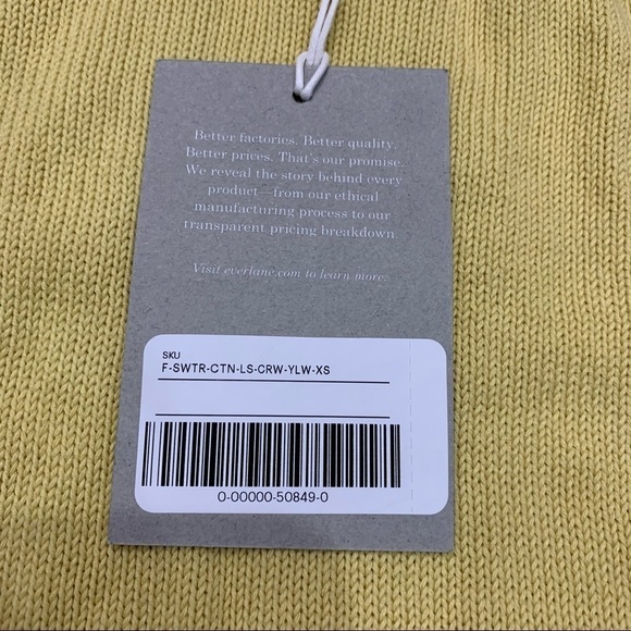 Everlane Women's Crew Neck Sweater in Light Yellow - Picture 4 of 4